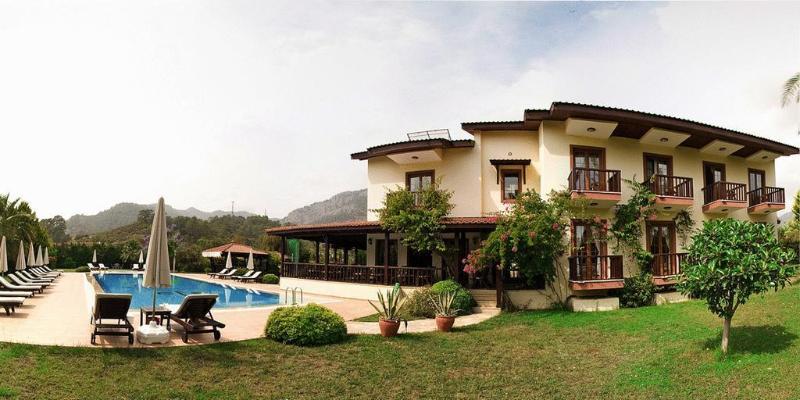 Efe Gocek 2*